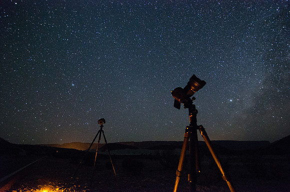 Camera duel