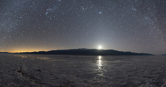 17-Badwater moon 3
